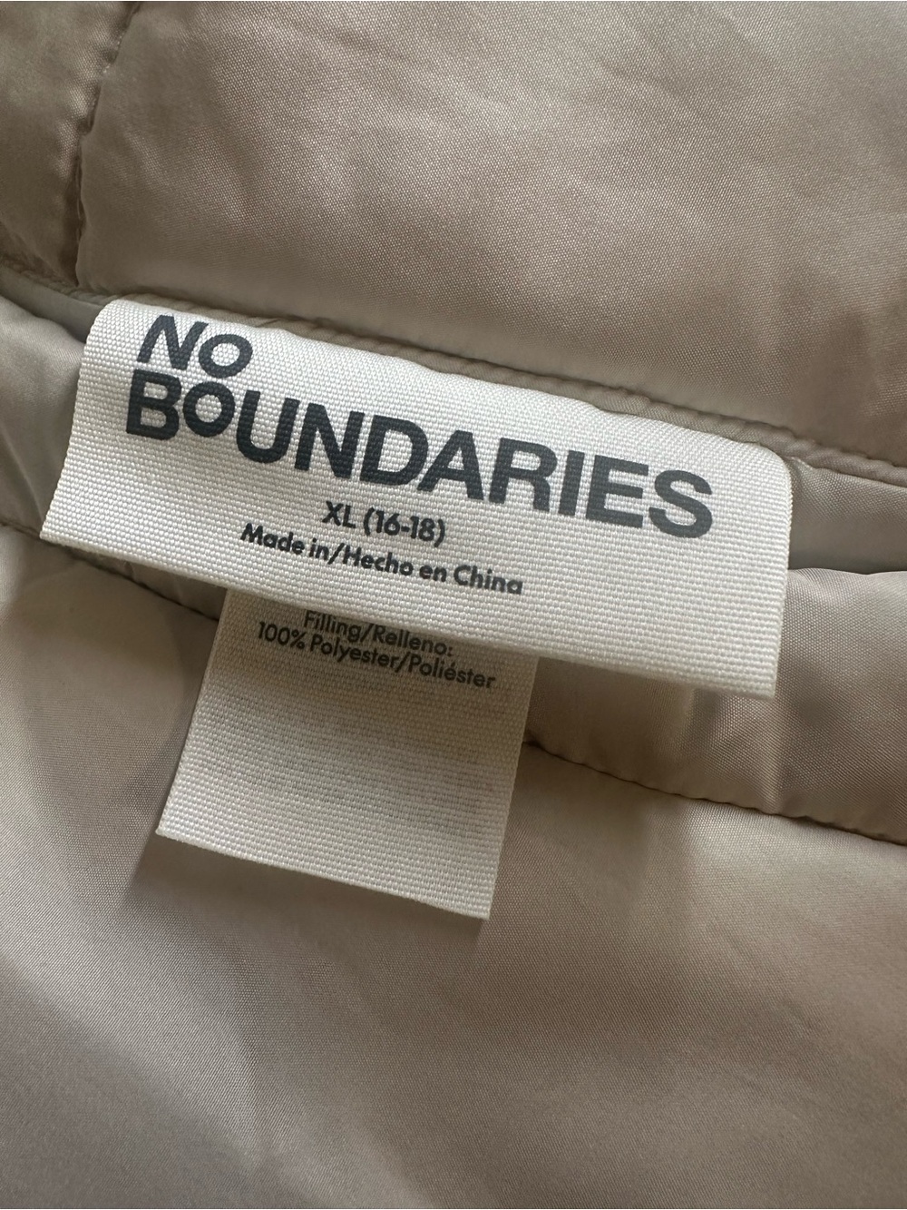 No Boundaries Reversible Sherpa & Puffer Vest in Cream - Picture 6 of 6